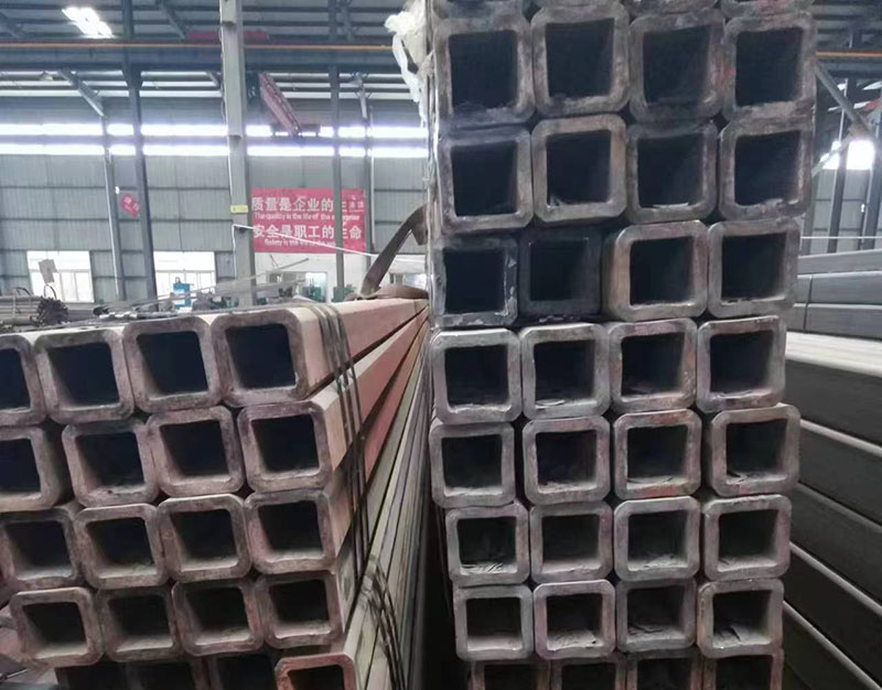 榕城无缝方管裂缝